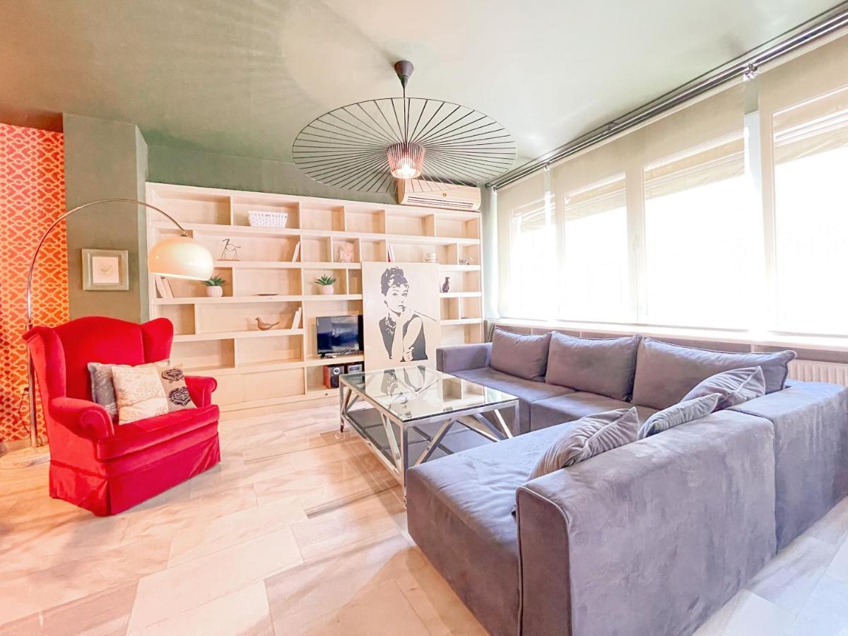 Loft 1 Bedroom Apartment In The Heart Of アテネ エクステリア 写真