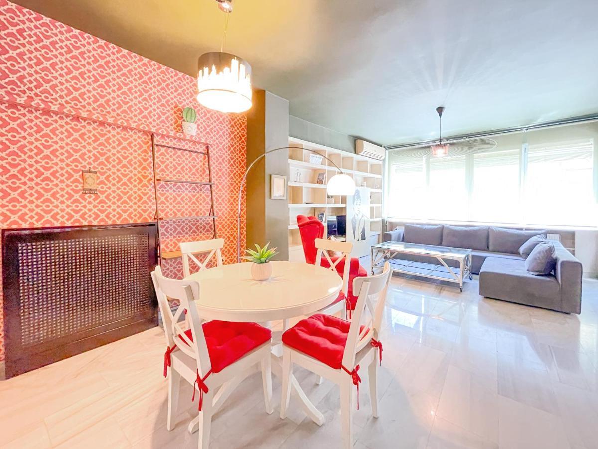 Loft 1 Bedroom Apartment In The Heart Of アテネ エクステリア 写真