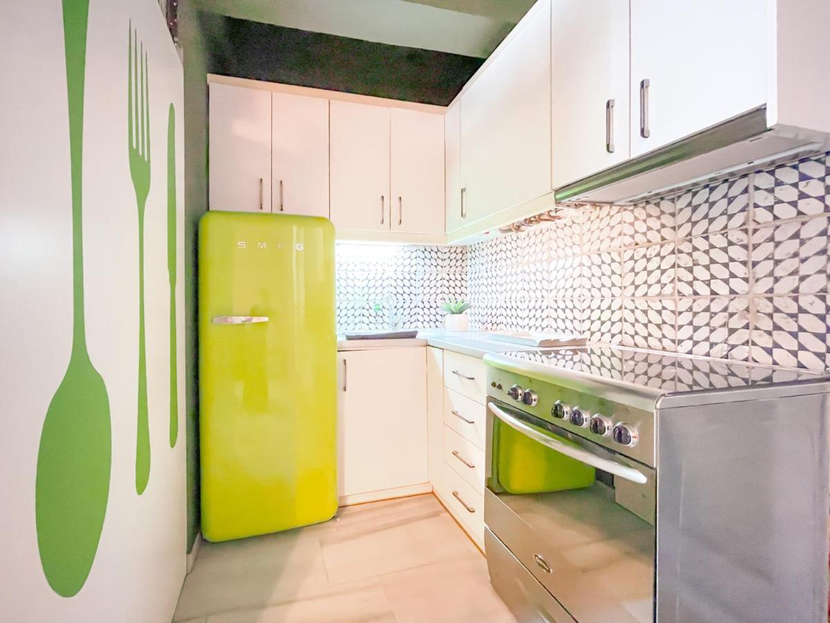 Loft 1 Bedroom Apartment In The Heart Of アテネ エクステリア 写真