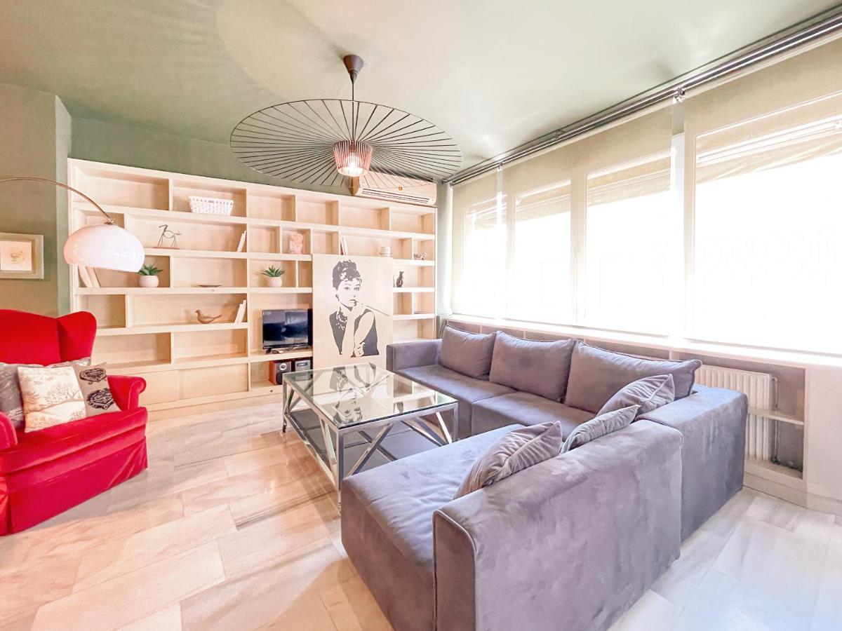 Loft 1 Bedroom Apartment In The Heart Of アテネ エクステリア 写真